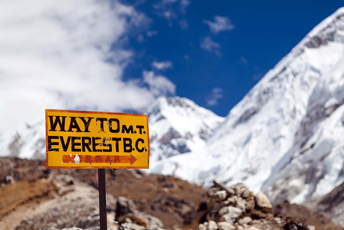 Way to M.T. Everest B.C.